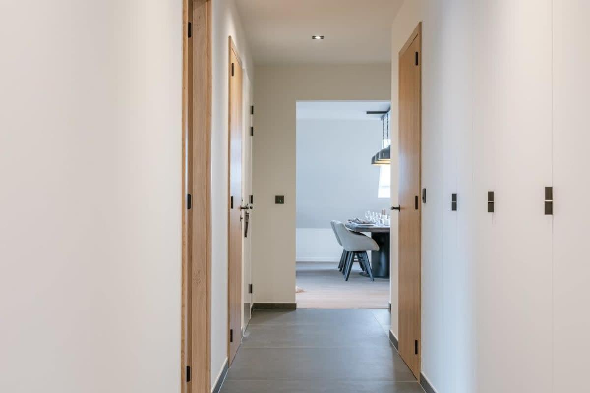 Huswell - Luxurious Apartment With Parking Бернем Экстерьер фото