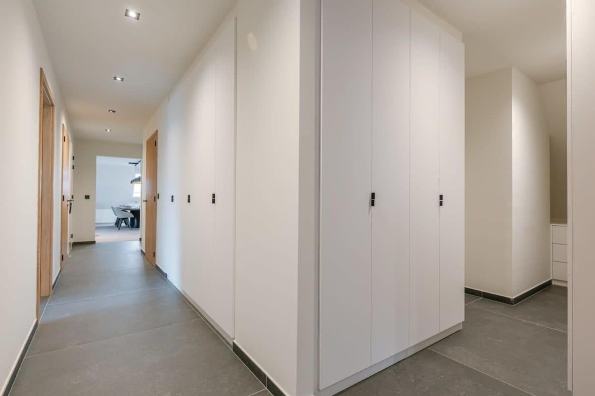 Huswell - Luxurious Apartment With Parking Бернем Экстерьер фото