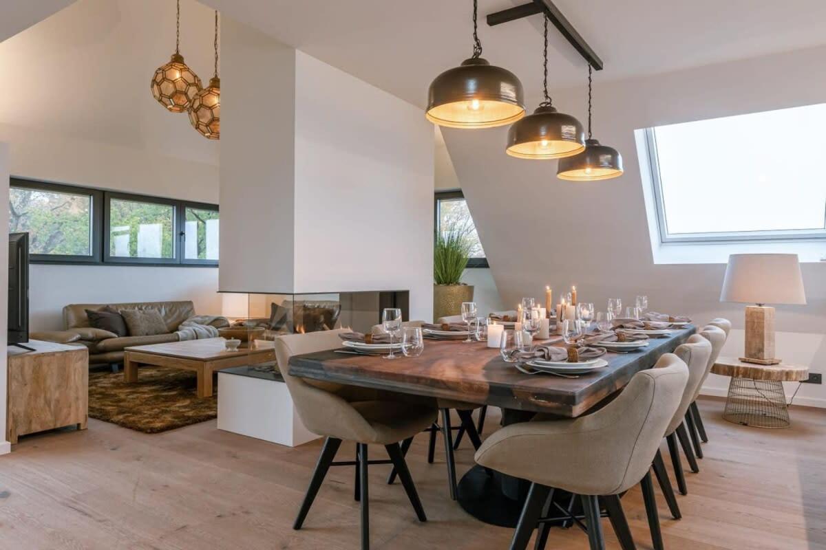 Huswell - Luxurious Apartment With Parking Бернем Экстерьер фото